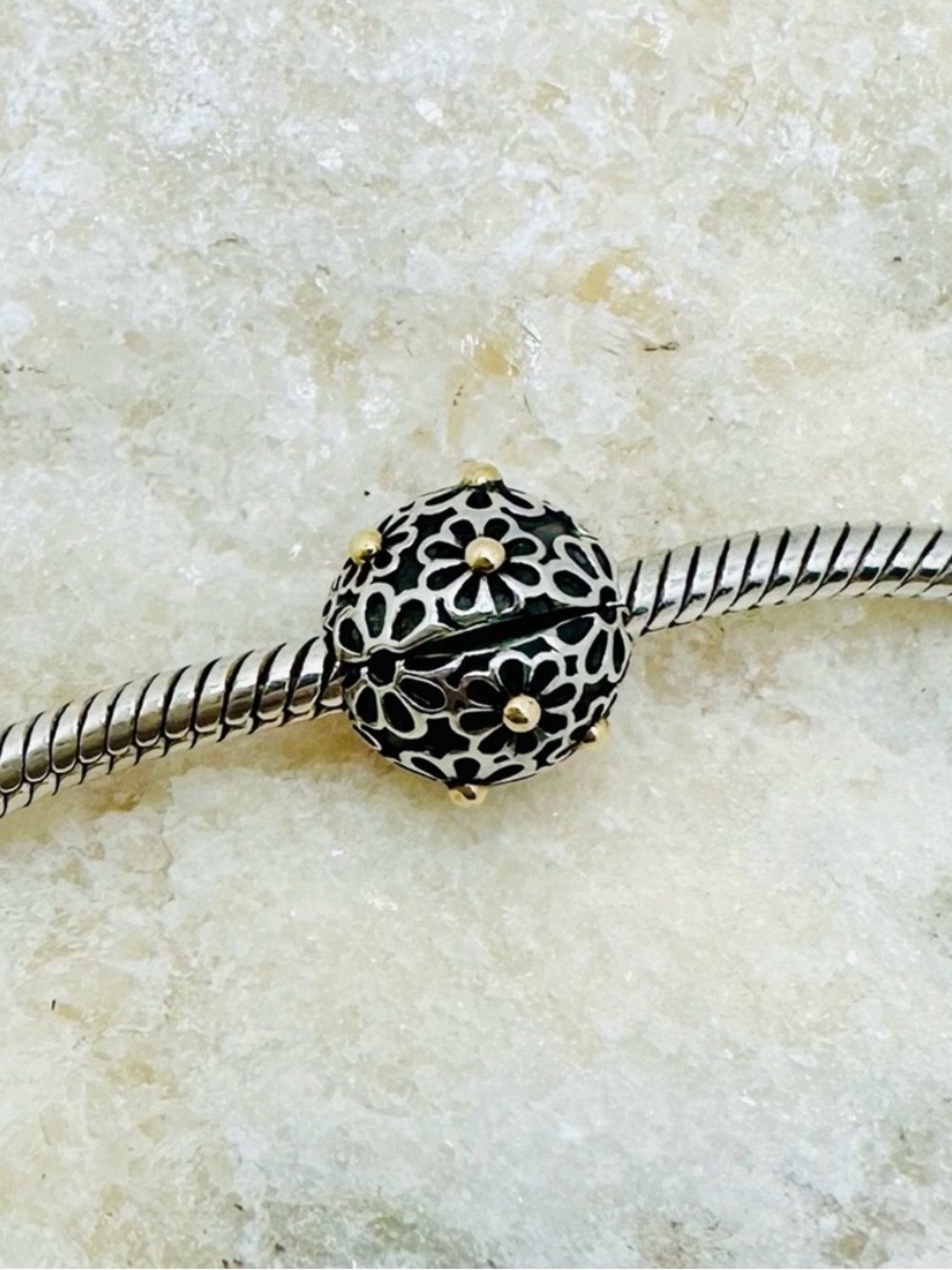 EUC Pandora Sterling Silver & 14k Gold Lazy Daisy Designer Clip